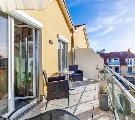 Wohlfuehl-ferienwohnung In Strandnaehe Mit Grossem Sonnenbalkon Und Blick Ins Gruene Apartman Boltenhagen