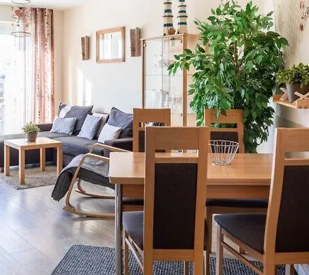 Apartman Wohlfuehl-ferienwohnung In Strandnaehe Mit Grossem Sonnenbalkon Und Blick Ins Gruene Boltenhagen